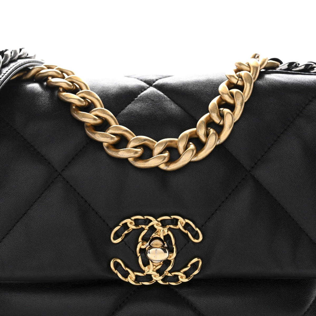 Lambskin Quilted Medium Chanel 19 Flap Black