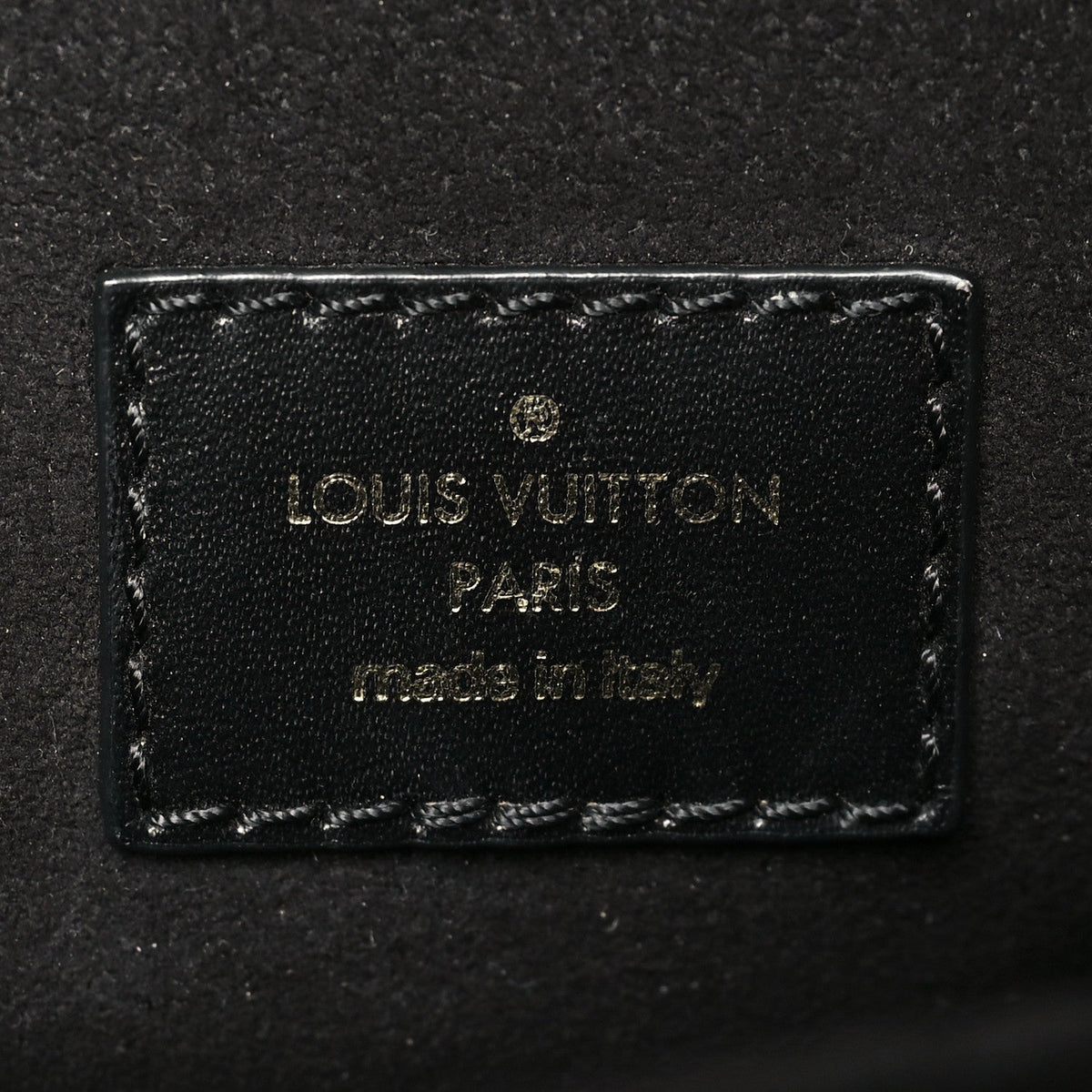 Reverse Monogram Pochette Metis