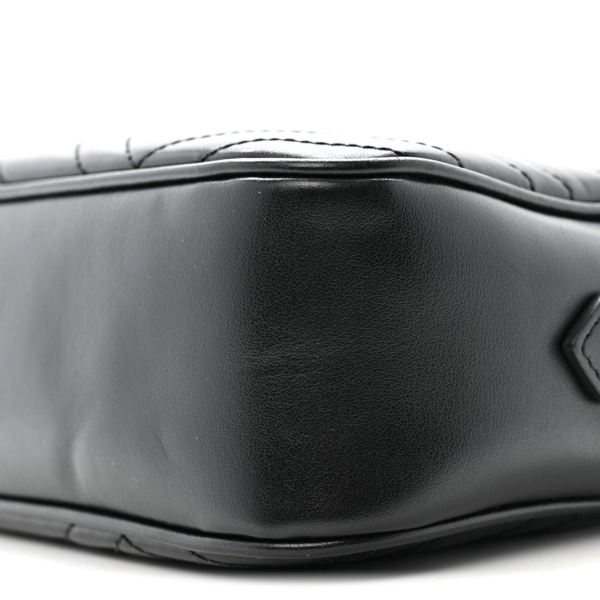 Calfskin Matelasse Monochrome Small GG Marmont Chain Shoulder Bag Black
