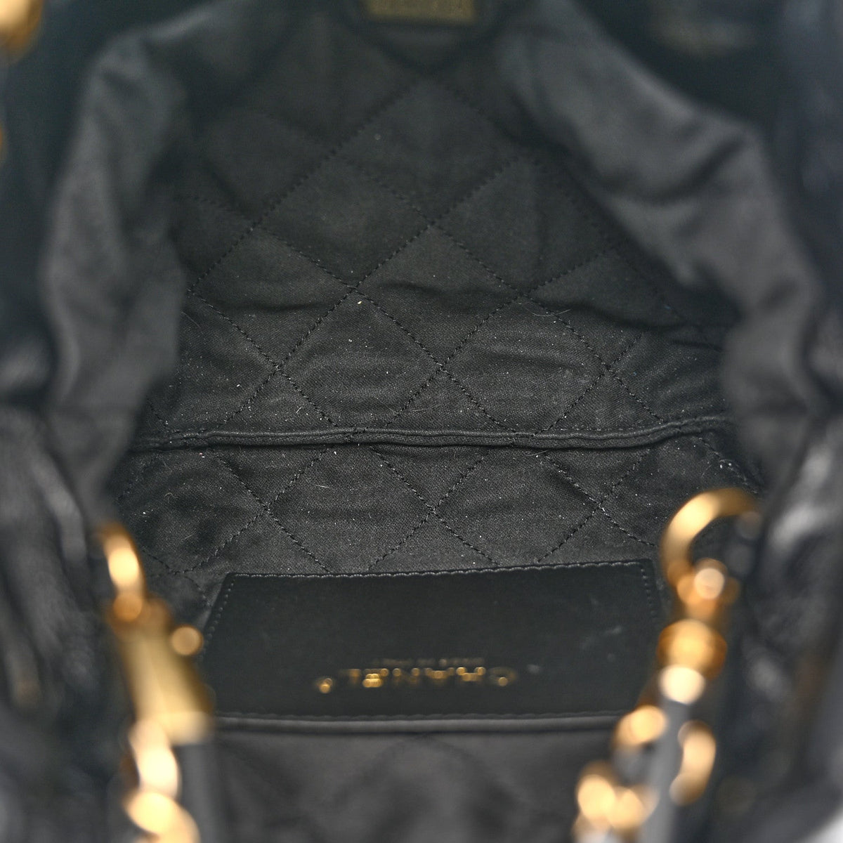 Shiny Calfskin Quilted Mini Chanel 22 Black