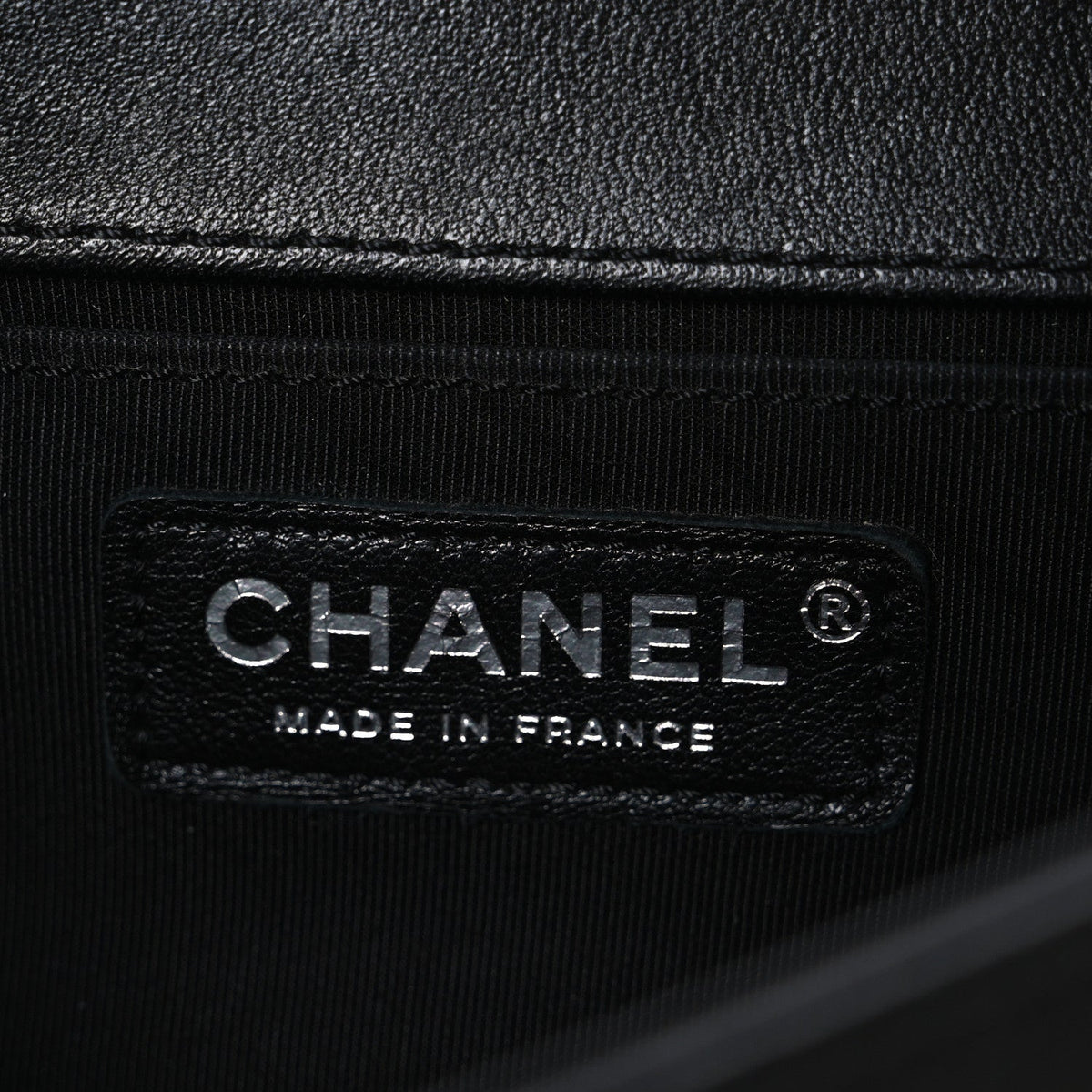 Lambskin Stitched Medium Boy Flap Black