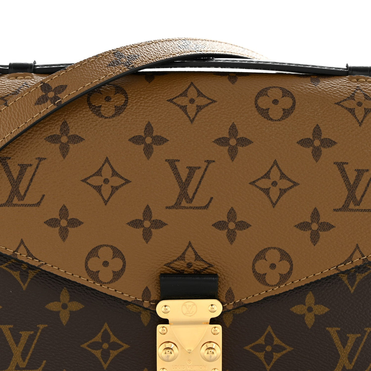 Reverse Monogram Pochette Metis
