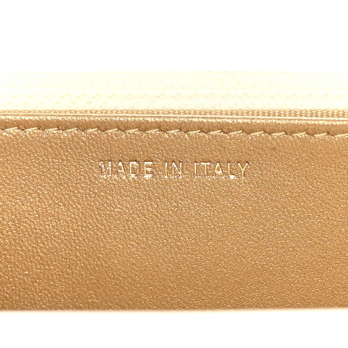 Lambskin Quilted CC Pearl Crush Wallet on Chain WOC White