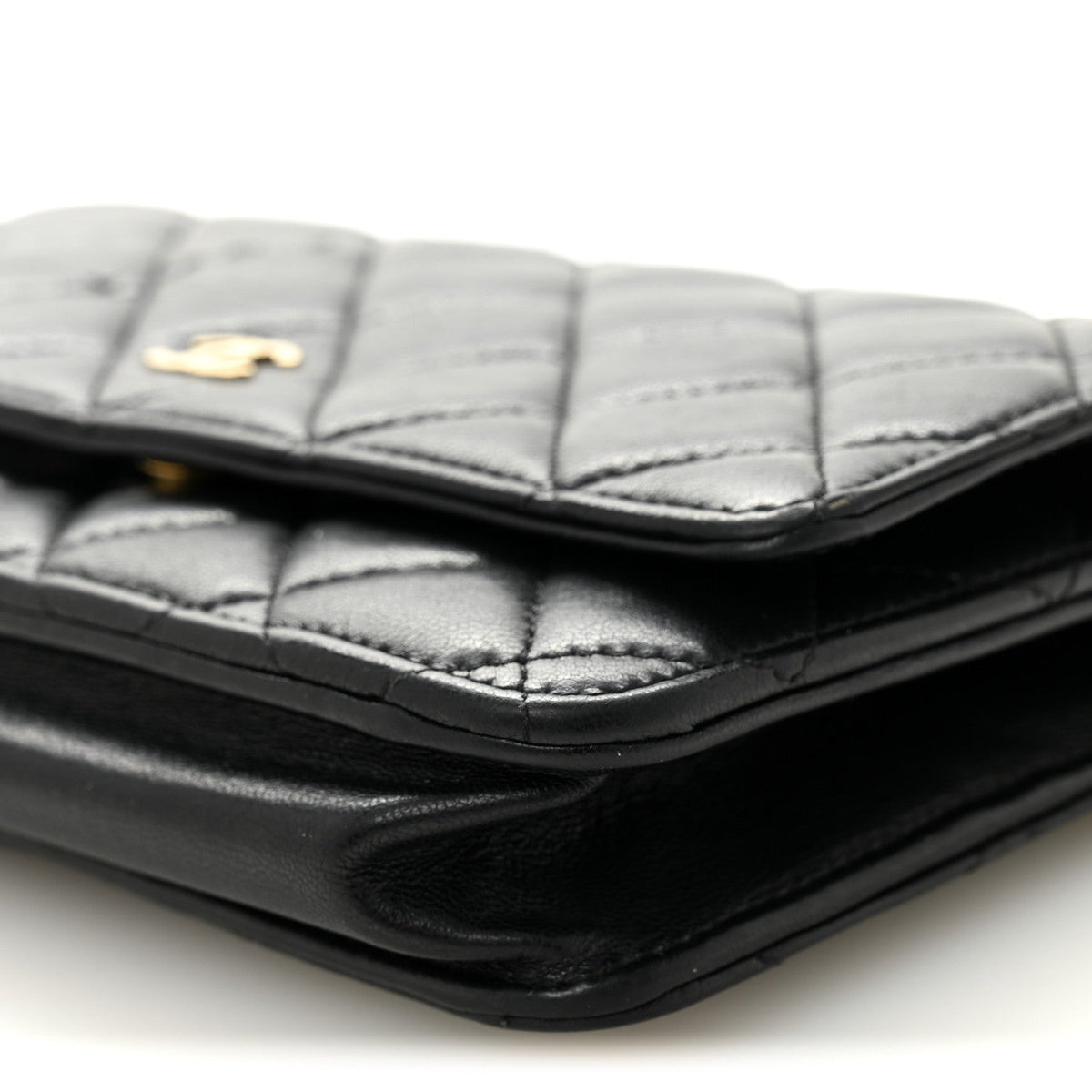 Lambskin Quilted Wallet On Chain WOC Black