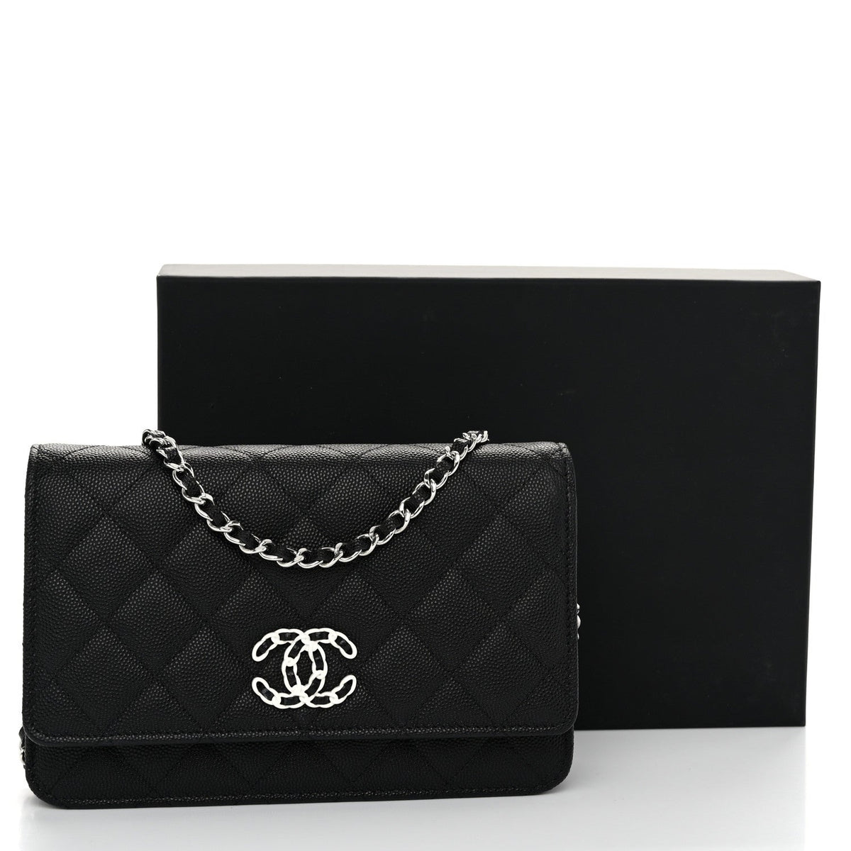 Caviar Quilted Chanel 19 Wallet On Chain WOC Black White