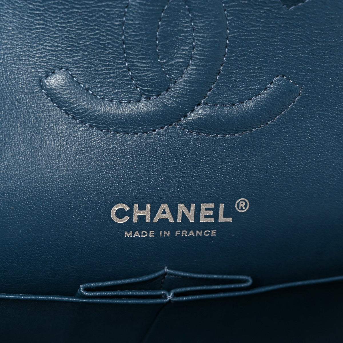 Lambskin Quilted Medium Double Flap Navy
