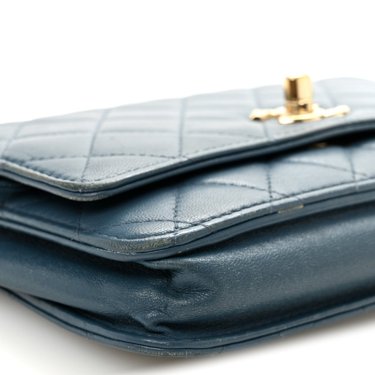 Lambskin Quilted Trendy CC Wallet On Chain WOC Blue