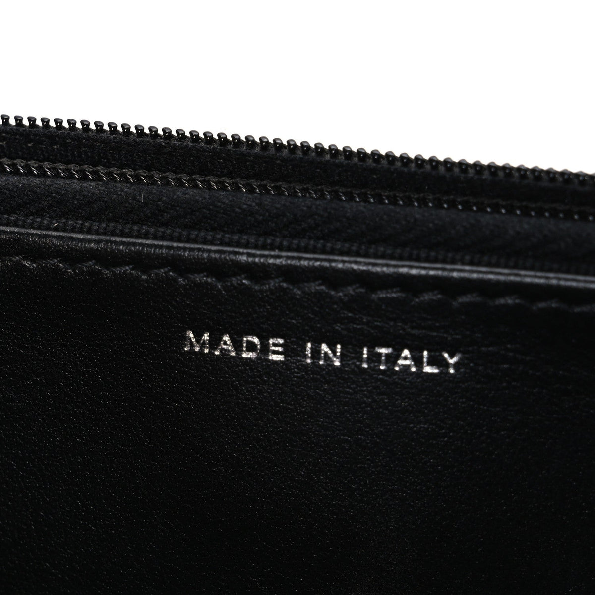 Caviar Quilted Boy Wallet On Chain WOC Black