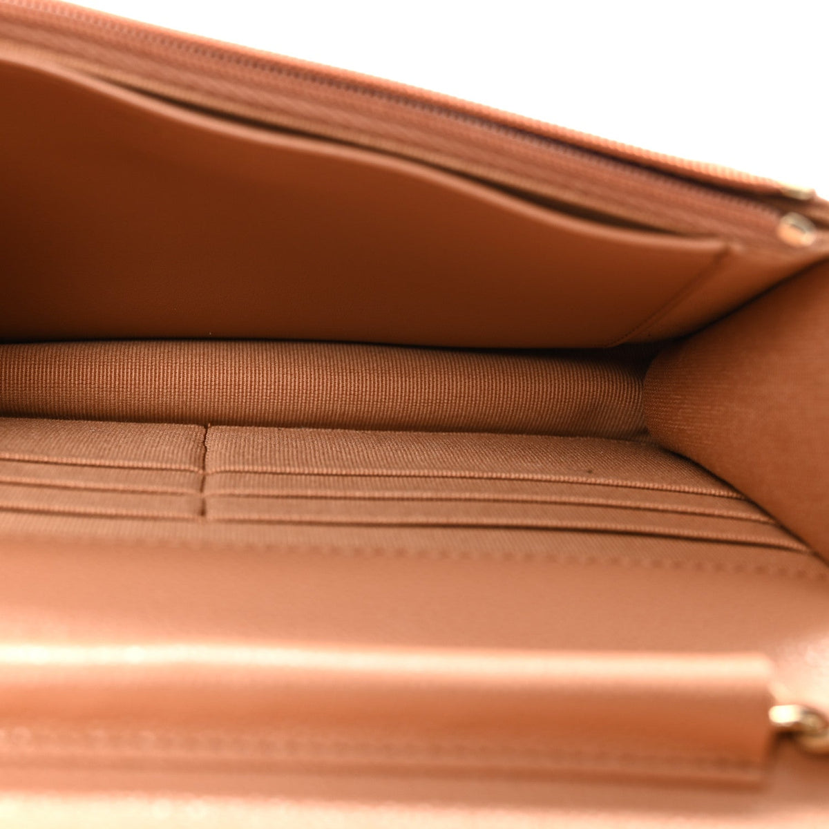 Caviar Quilted CC Turnlock Wallet On Chain WOC Brown