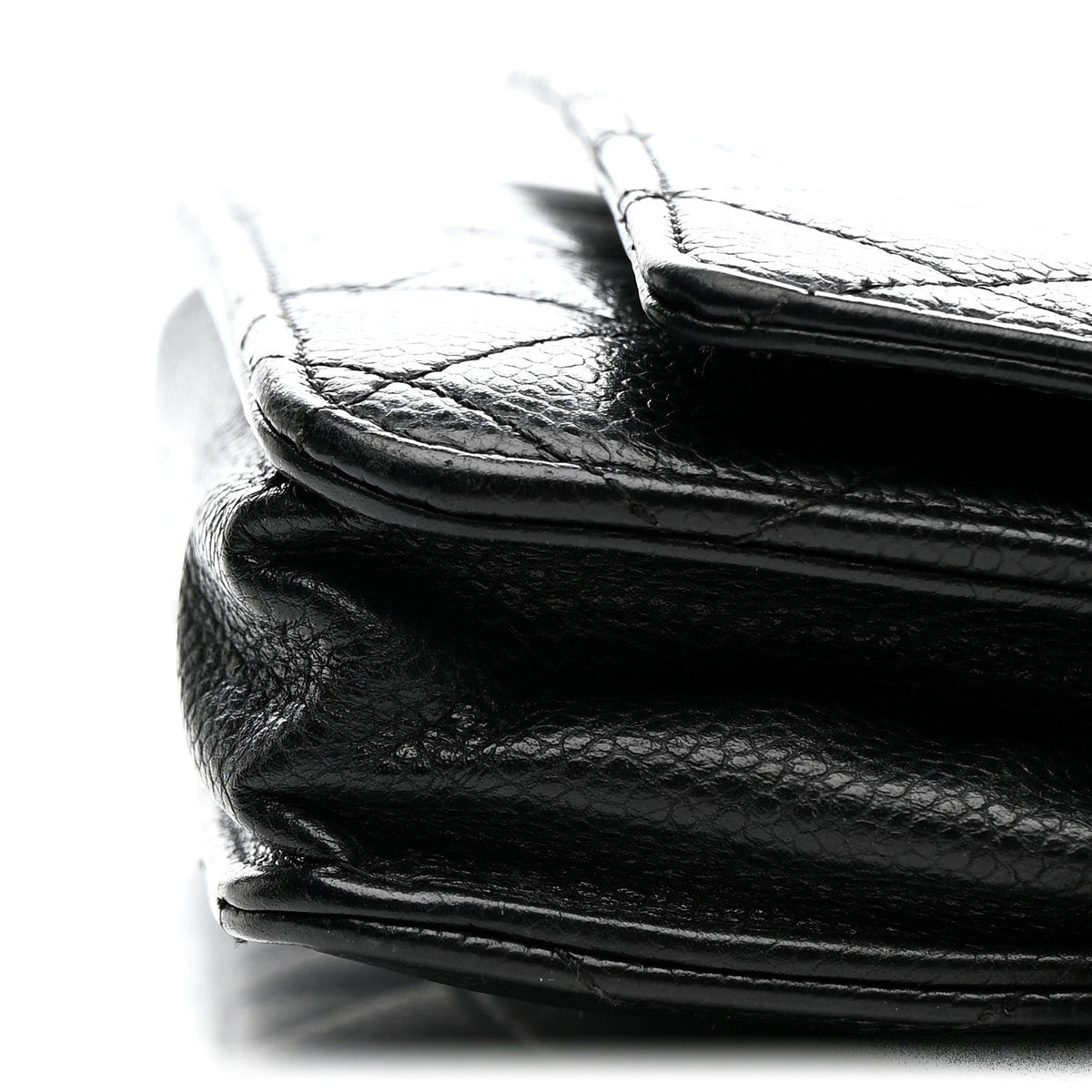 Caviar Quilted Wallet on Chain WOC Black
