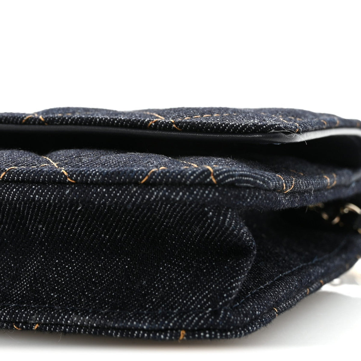 Denim Quilted CC Turnlock Wallet On Chain WOC Dark Blue Orange