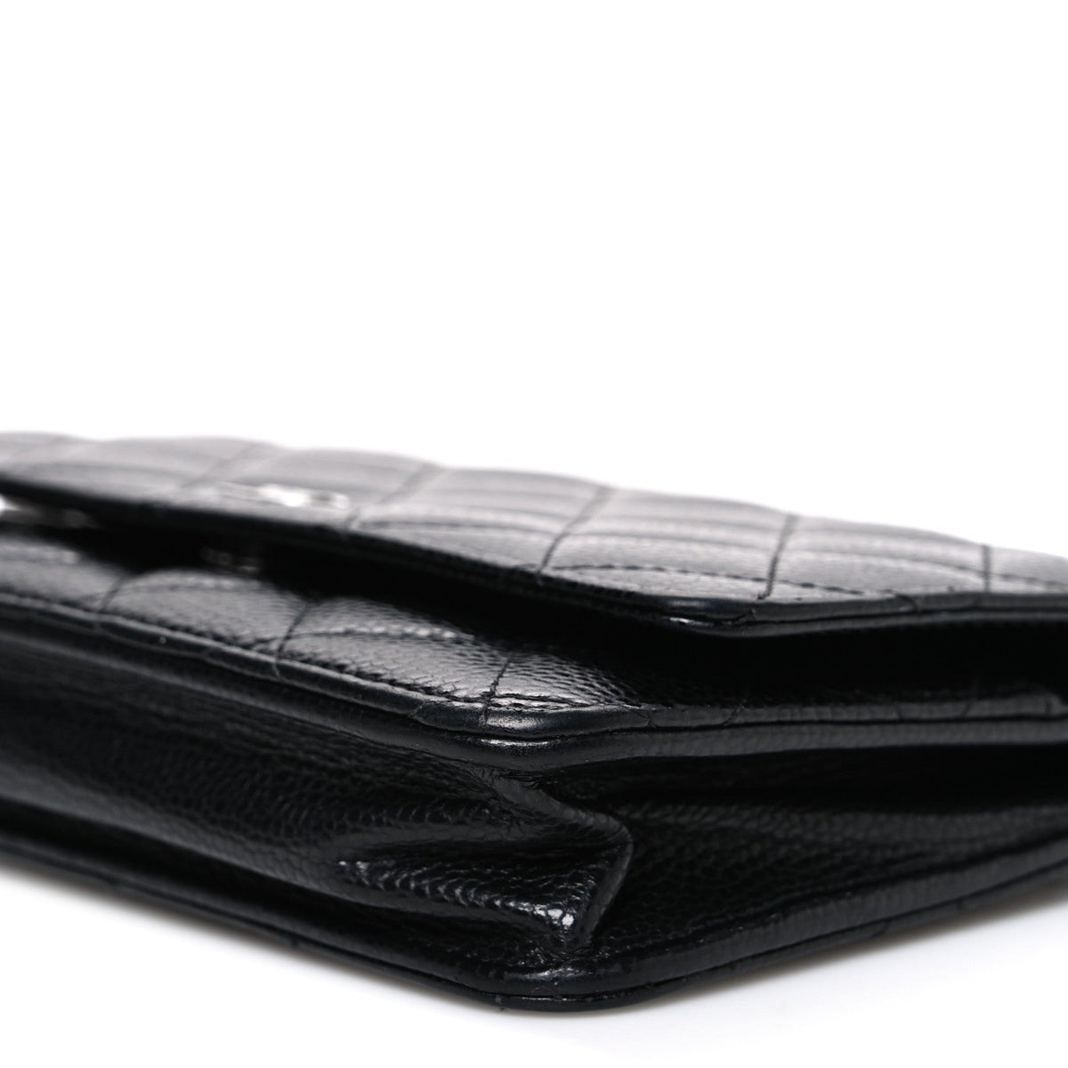 Caviar Quilted Wallet on Chain WOC Black