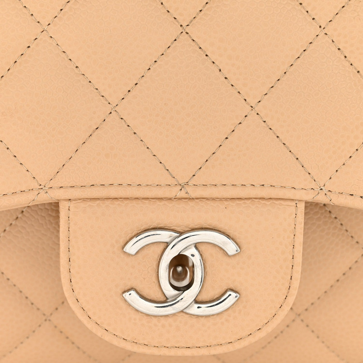 Caviar Quilted Jumbo Double Flap Beige Clair