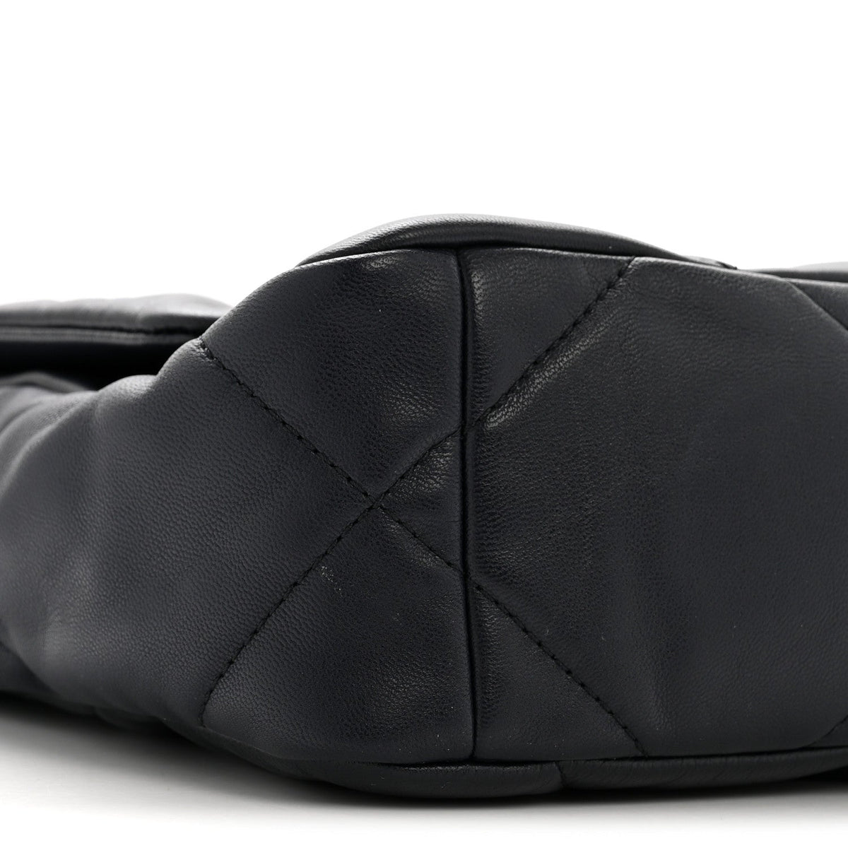Goatskin Quilted Medium Chanel 19 Flap Navy Blue