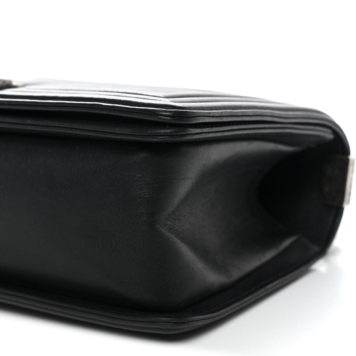 Lambskin Chevron Quilted Medium Boy Flap Black