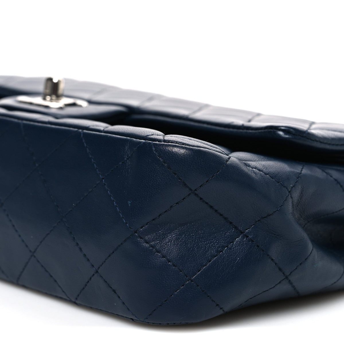 Lambskin Quilted Medium Double Flap Navy