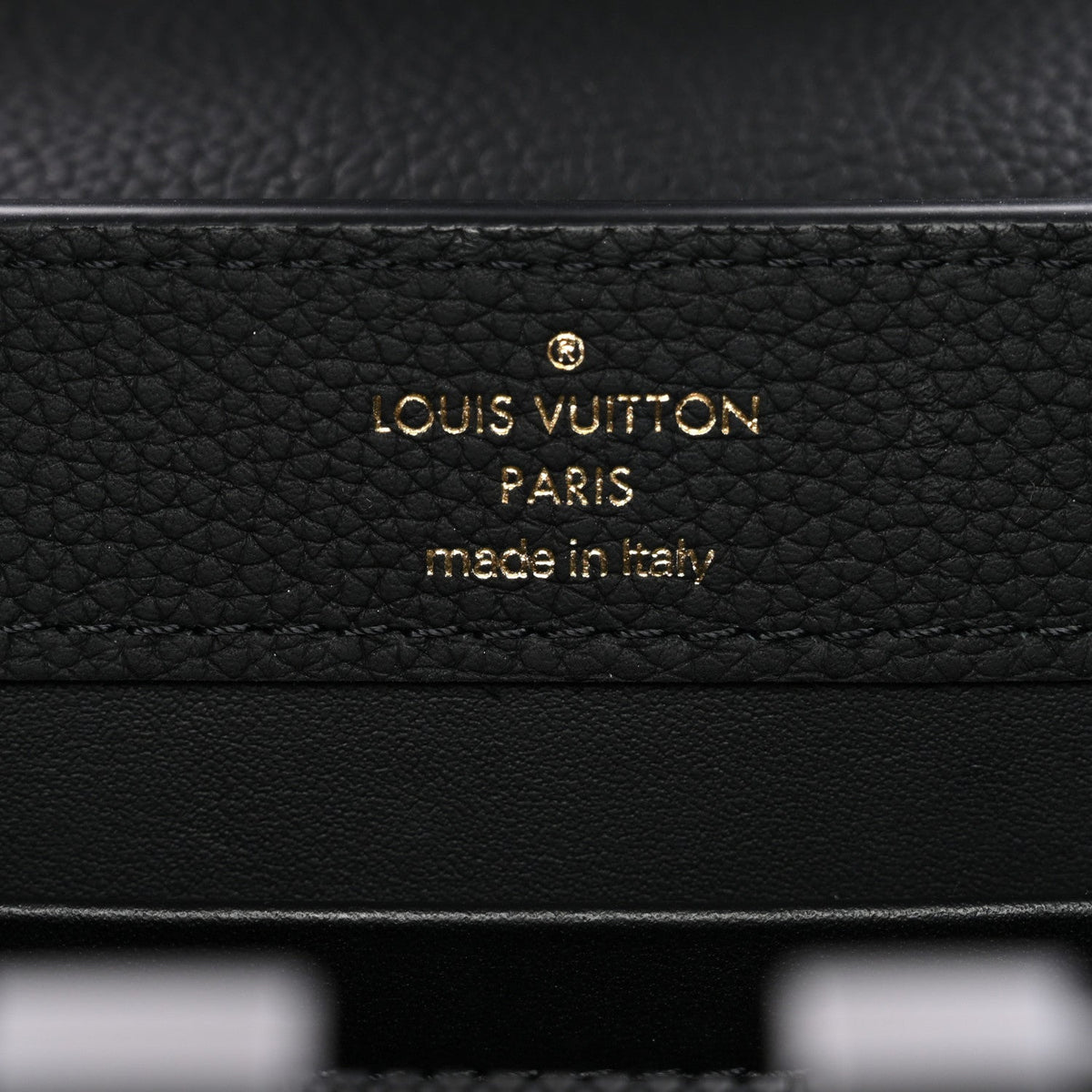 Matte Taurillon Capucines East West Mini All Black