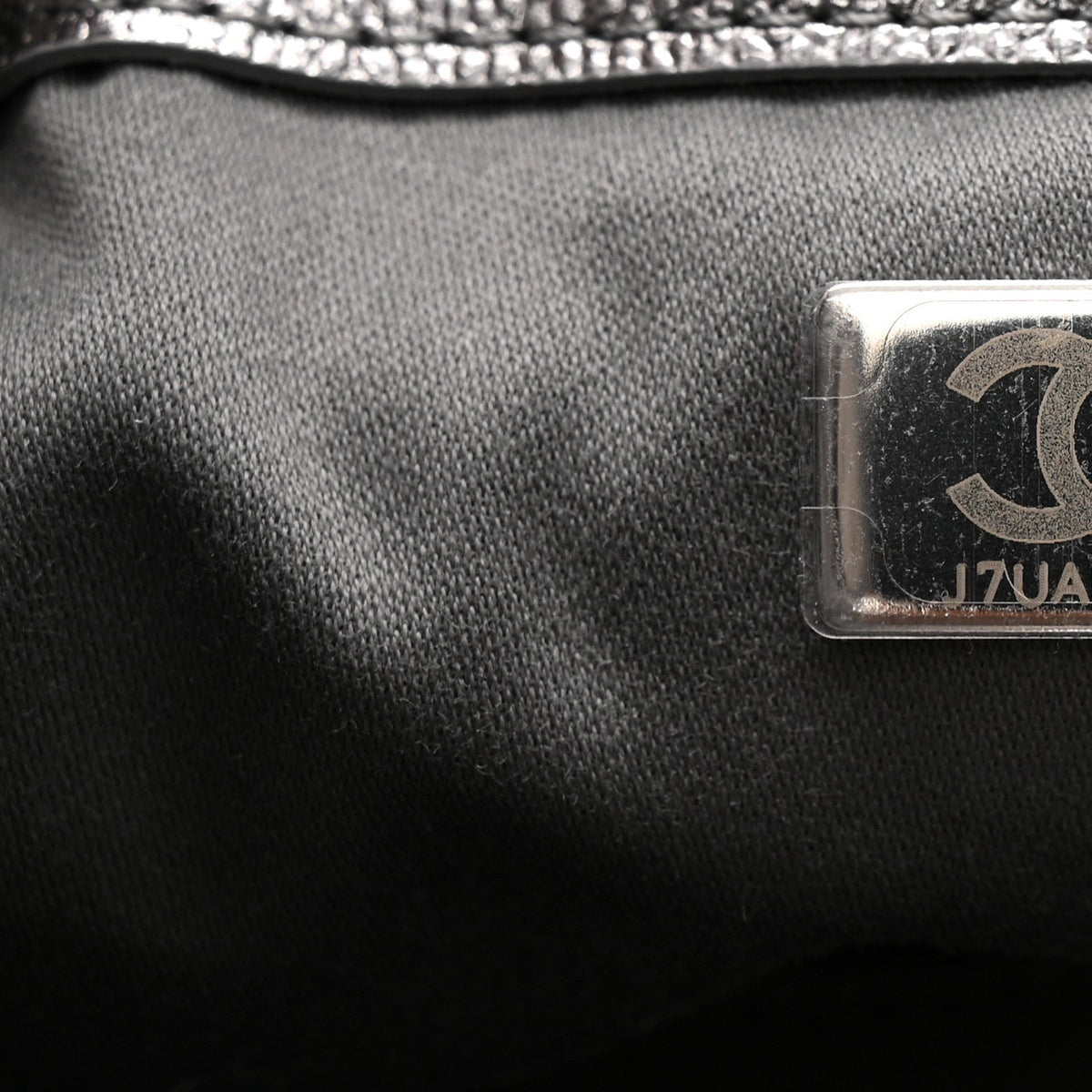 Metallic Caviar Quilted Mini Chanel 25 Handbag Anthracite