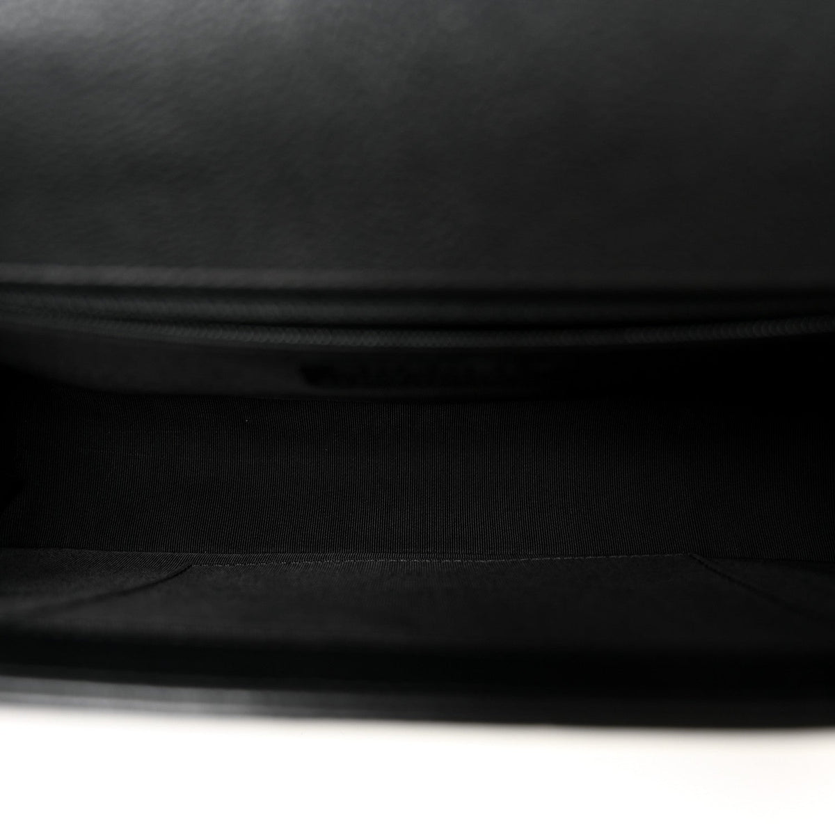 Grained Calfskin Quilted New Medium Boy Flap Black