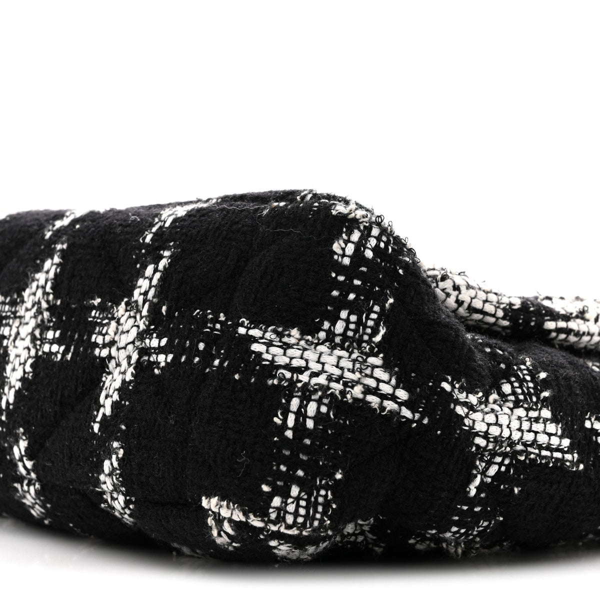 Tweed Quilted Maxi Chanel 19 Flap Black White