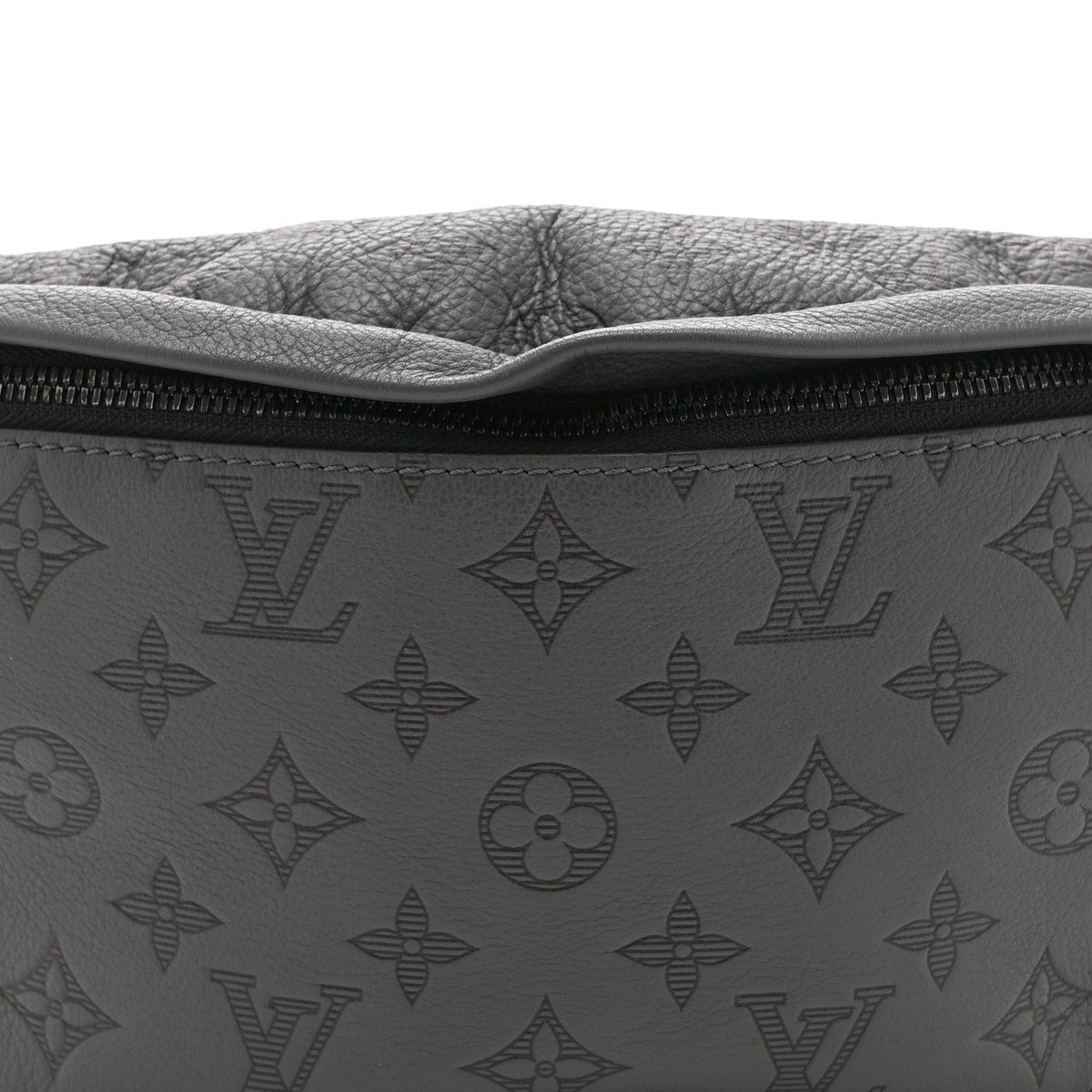 Calfskin Monogram Shadow Discovery Bumbag PM Gray
