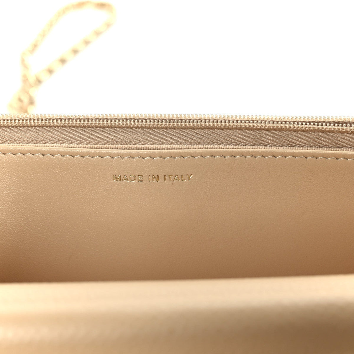 Caviar Quilted Wallet on Chain WOC Beige