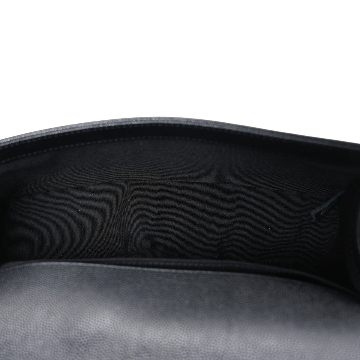 Caviar Quilted Medium Boy Flap Black