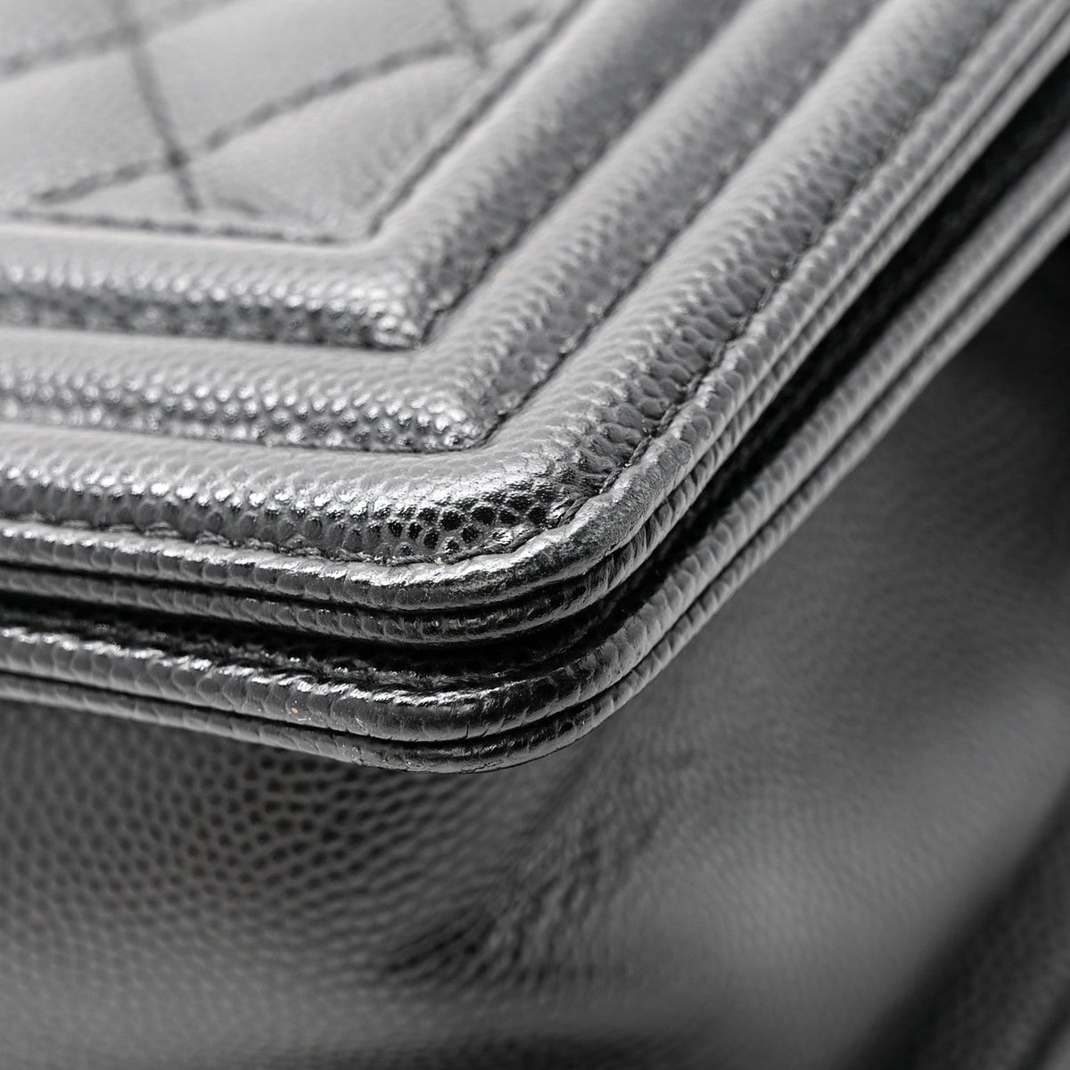 Caviar Quilted Small Boy Flap Black