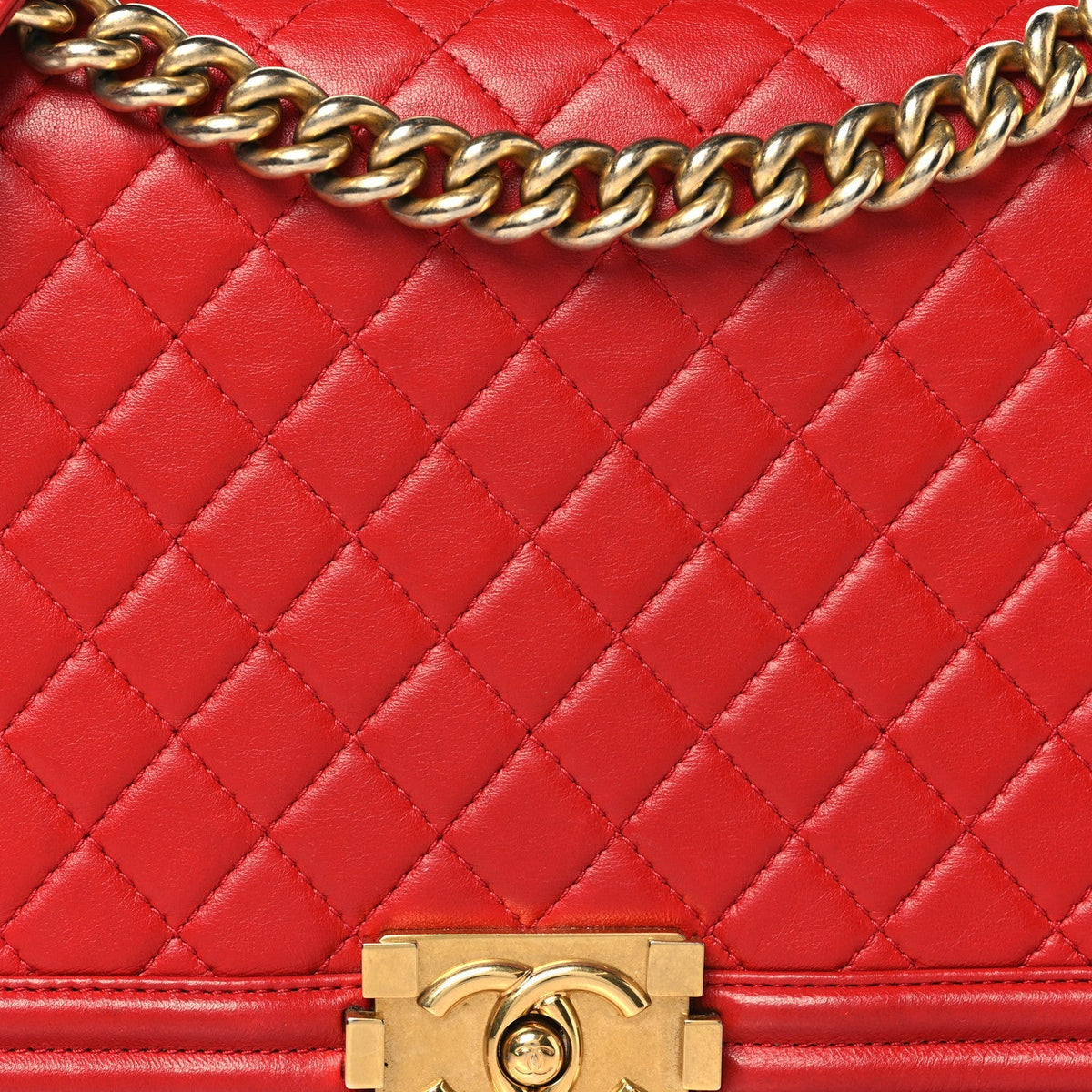 Lambskin Quilted New Medium Boy Flap Red