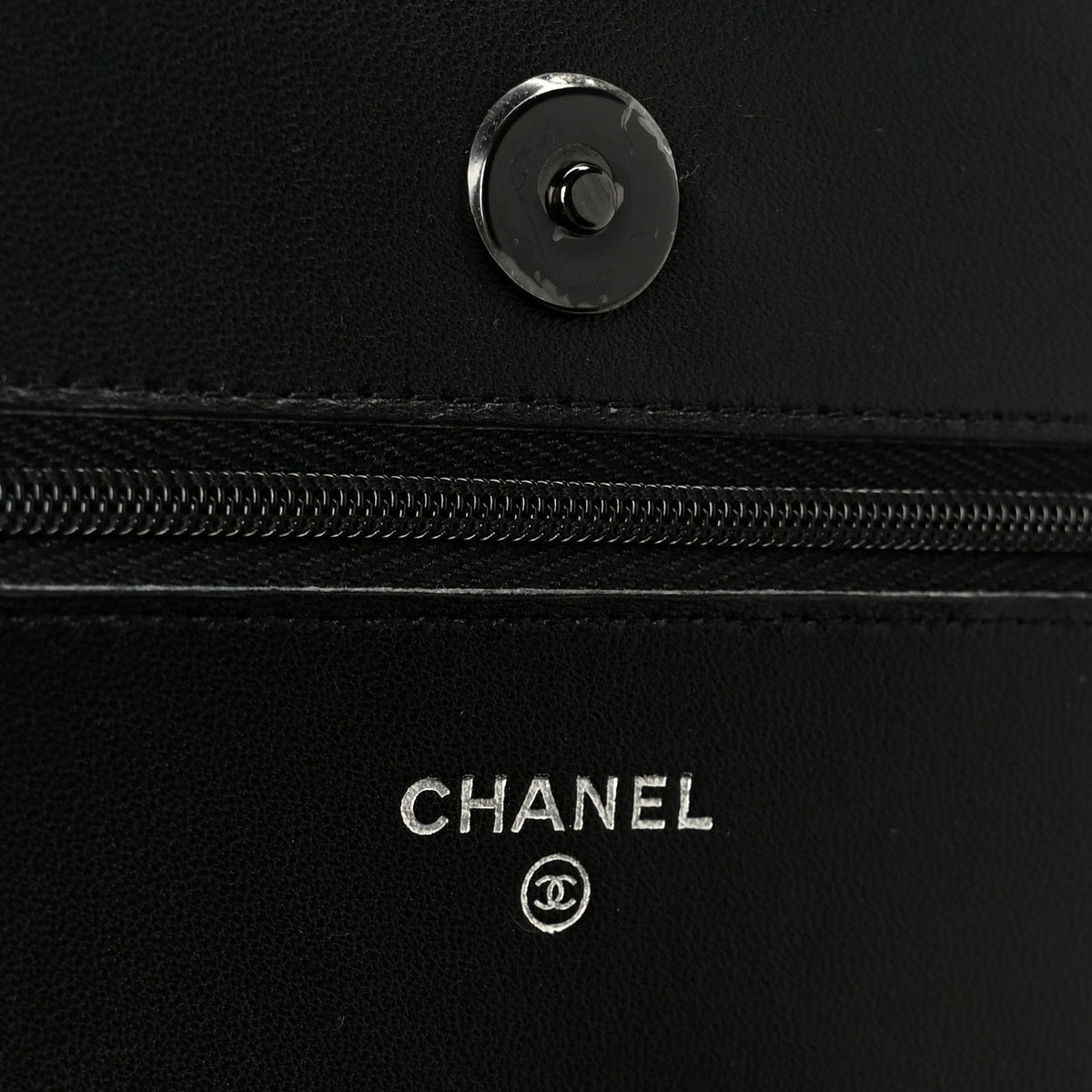 Pearly Lambskin Quilted Wallet On Chain WOC So Black