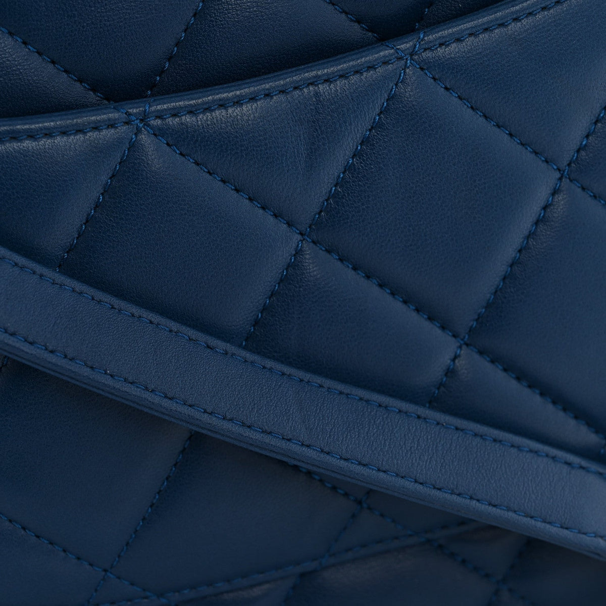 Lambskin Quilted Small Trendy CC Flap Dual Handle Bag Blue