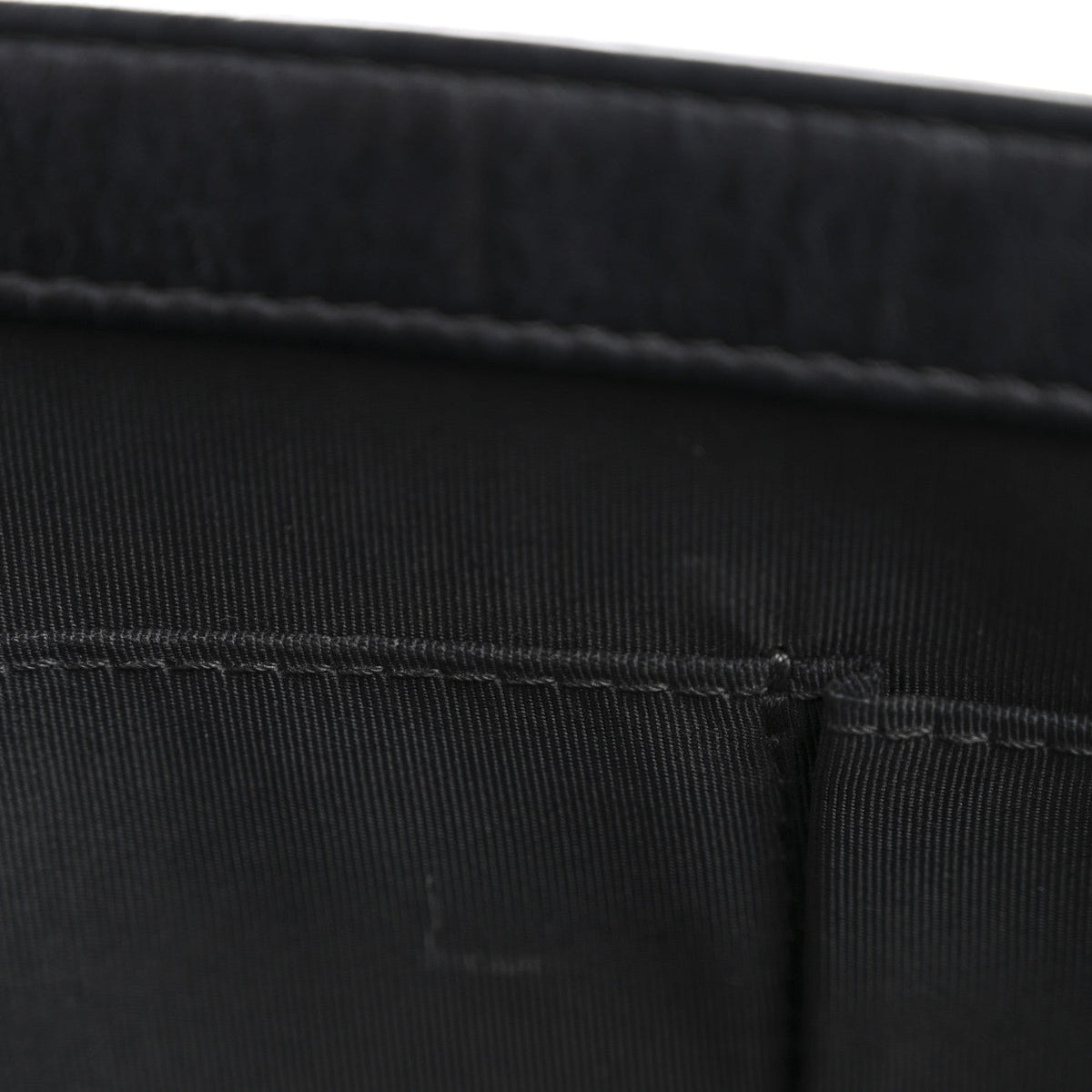 Calfskin Embossed Stitch Large Boy Flap Black