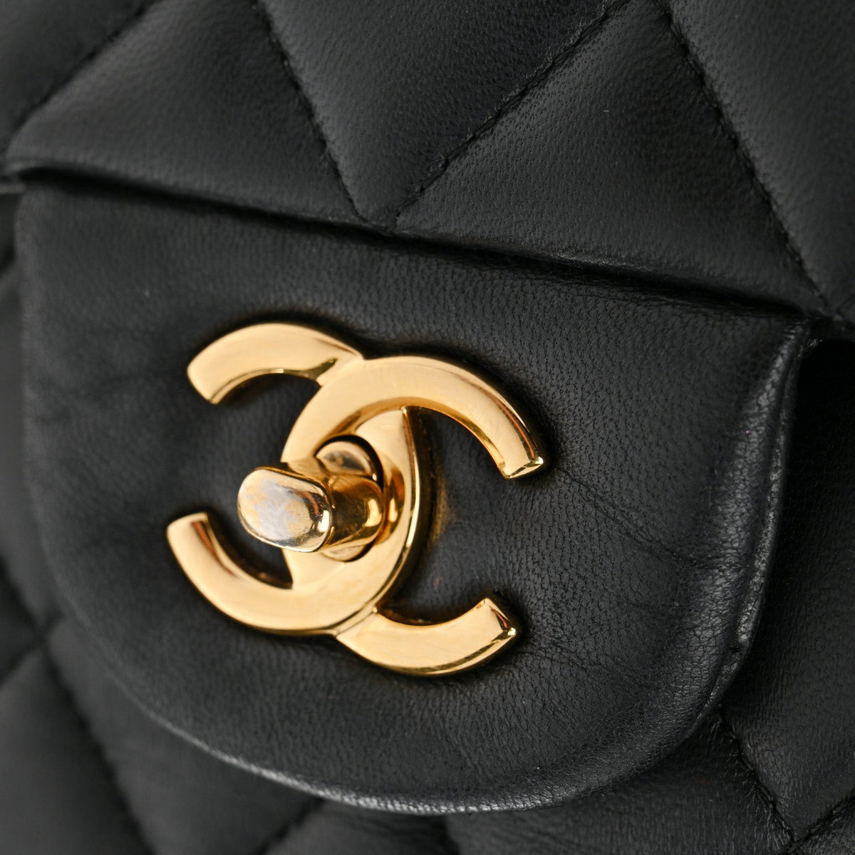 Lambskin Quilted Jumbo Double Flap Black