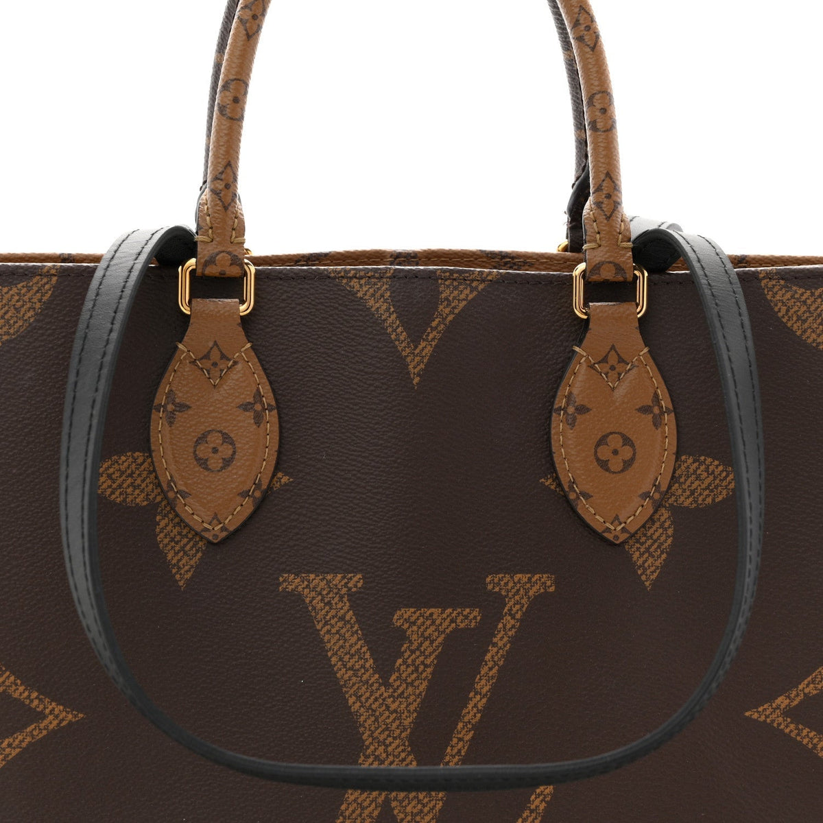 Reverse Monogram Giant Onthego MM