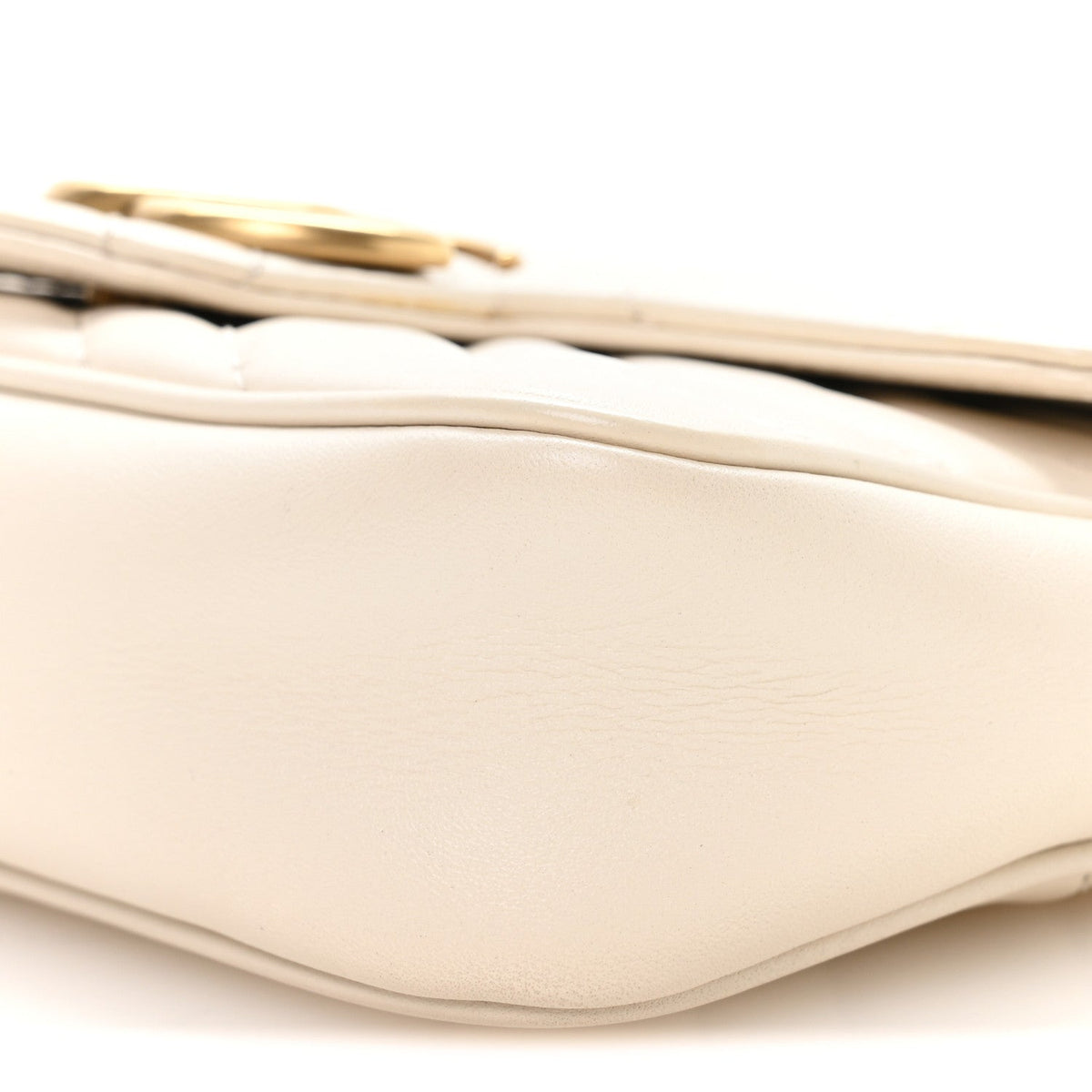 Calfskin Matelasse Super Mini GG Marmont Shoulder Bag White