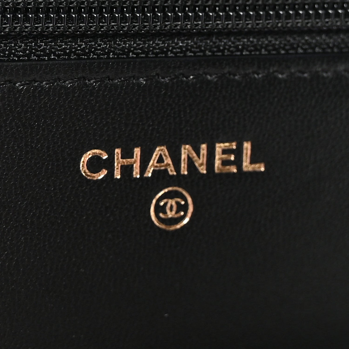 Lambskin Quilted Pearl Crown Wallet On Chain WOC Black