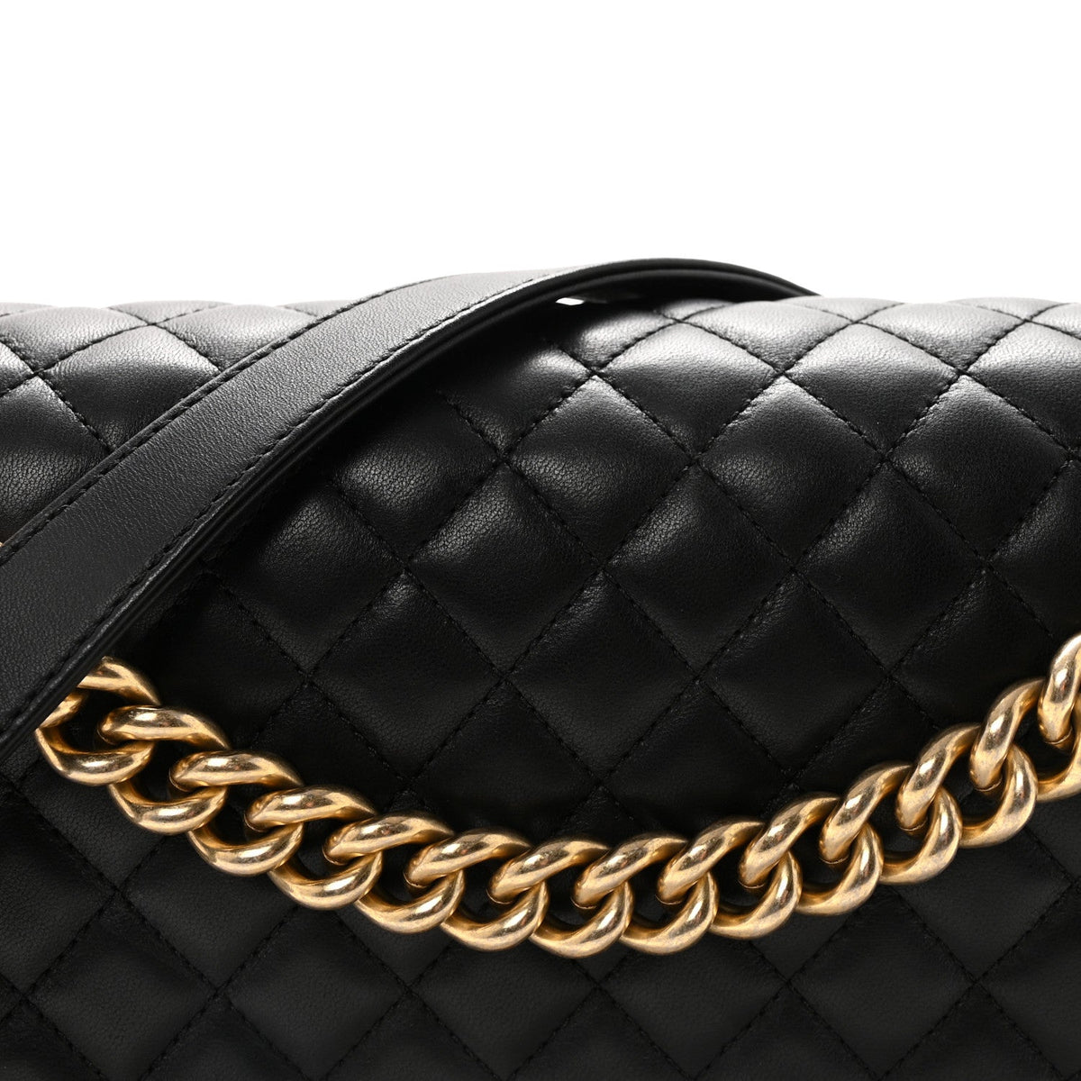 Lambskin Quilted New Medium Boy Flap Black