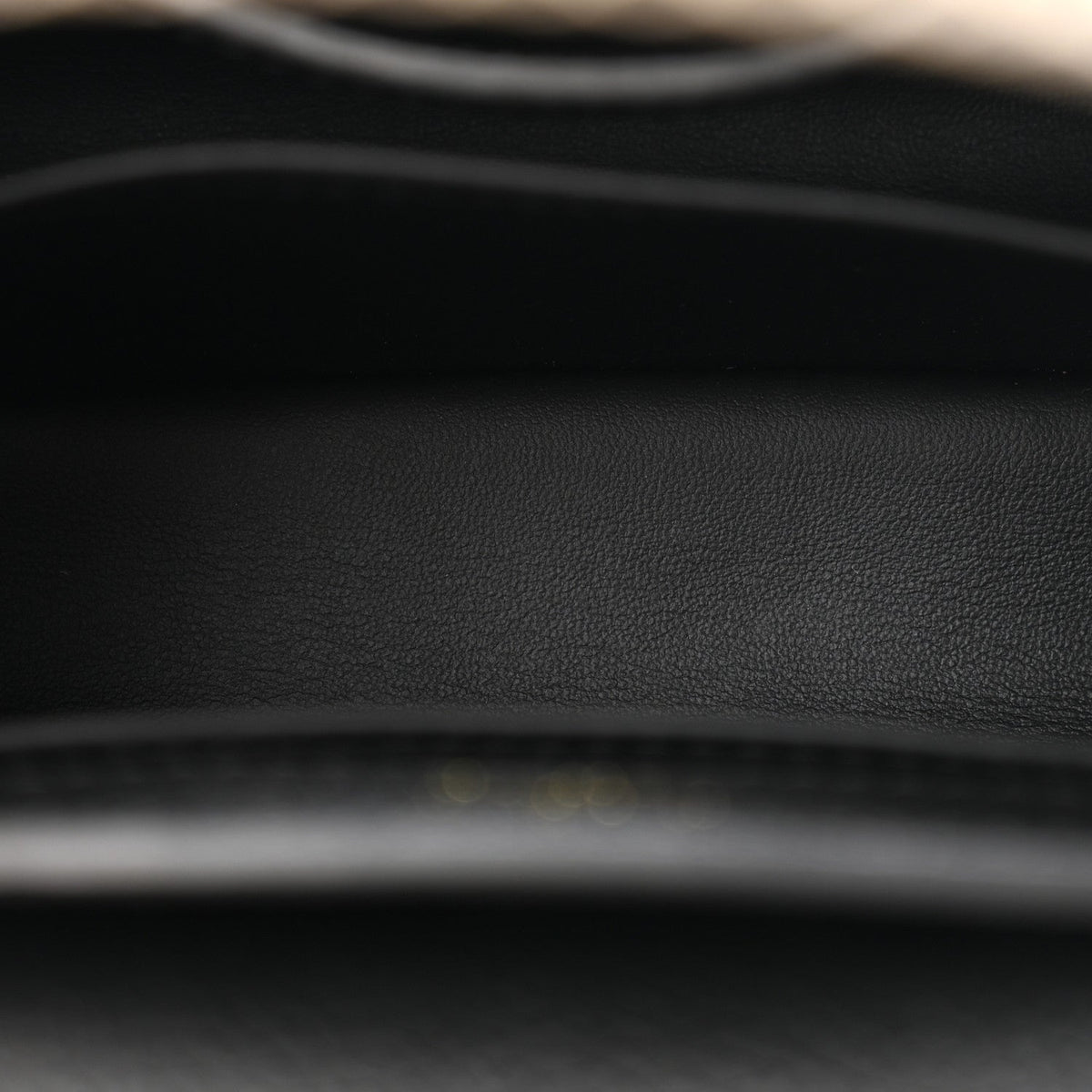 Taurillon Ayers Mini Capucines  Black
