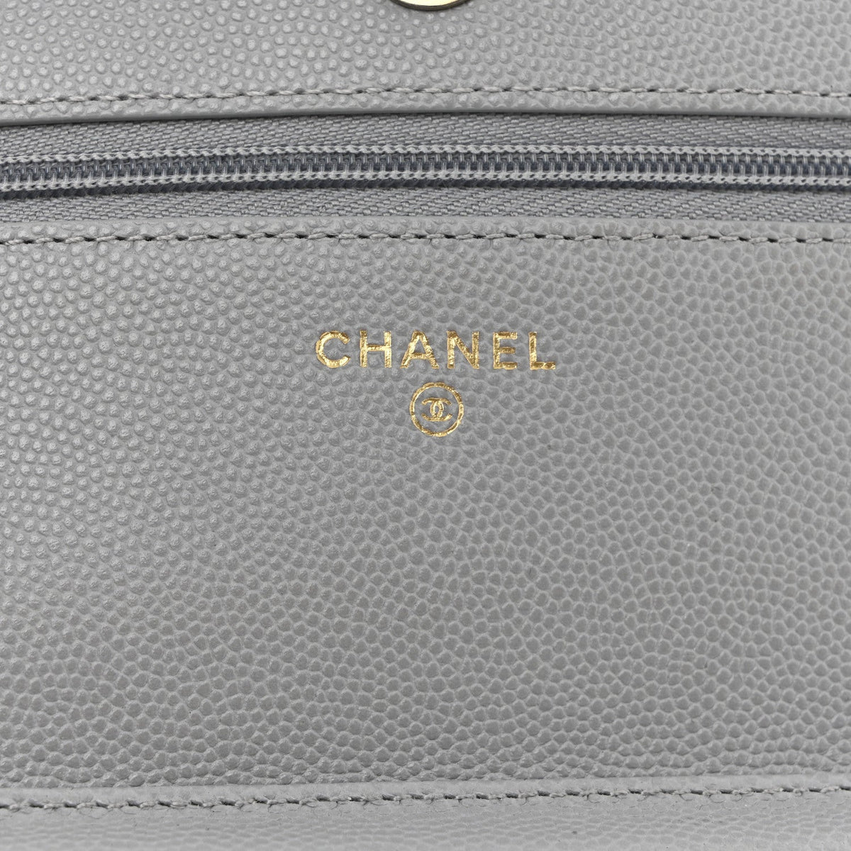 Caviar Quilted Textured CC Wallet On Chain WOC Grey