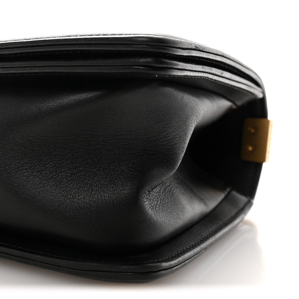 Lambskin Chevron Quilted Medium Boy Flap Black