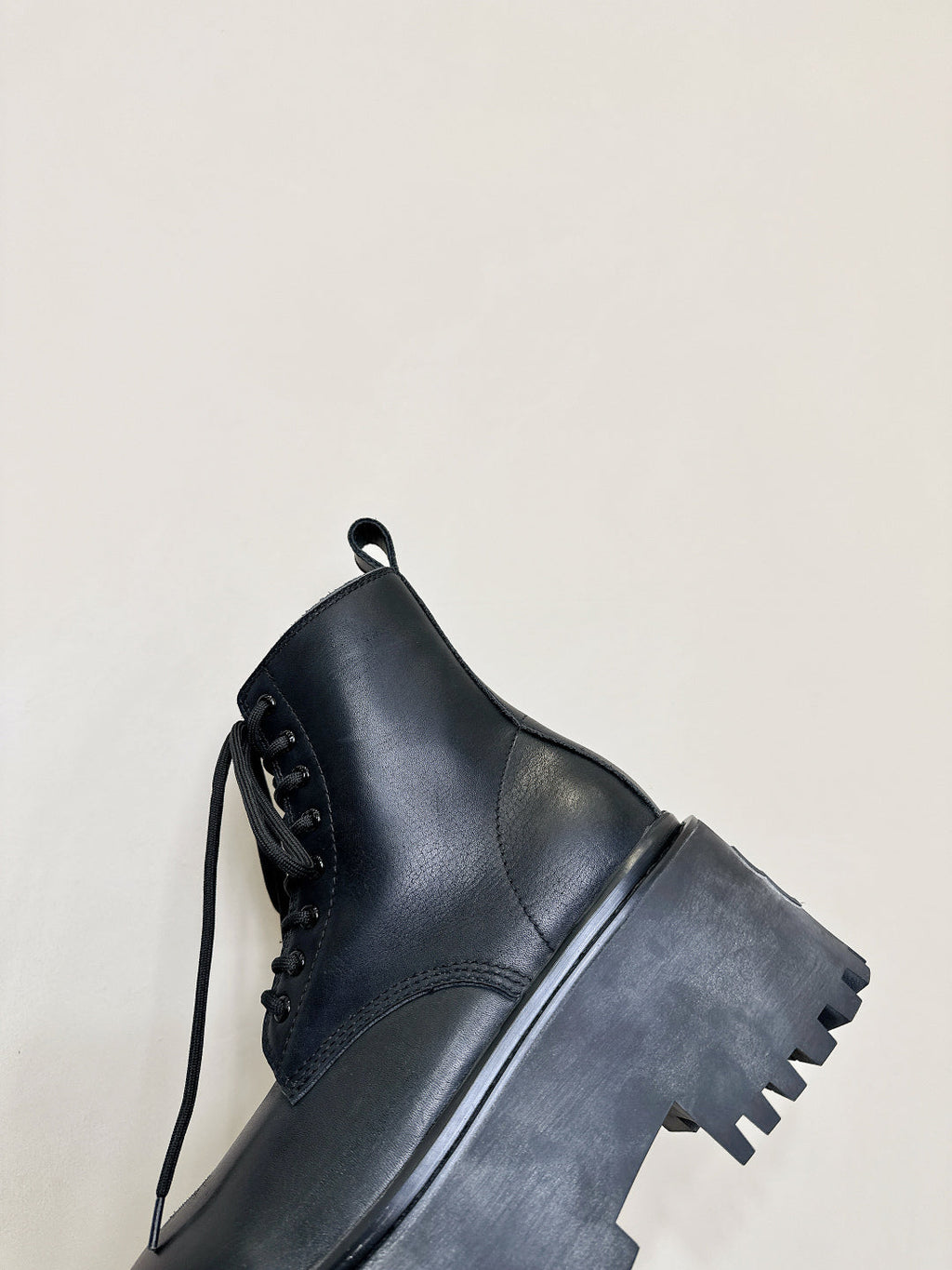 Balenciaga Platform Lace-Up Martin Boots – 25SS
