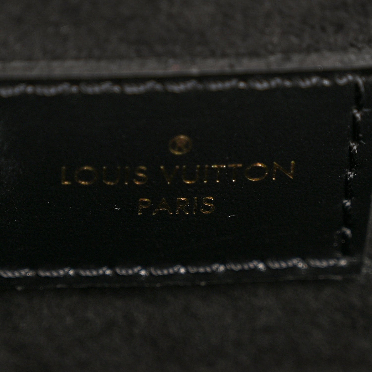 Reverse Monogram Pochette Metis