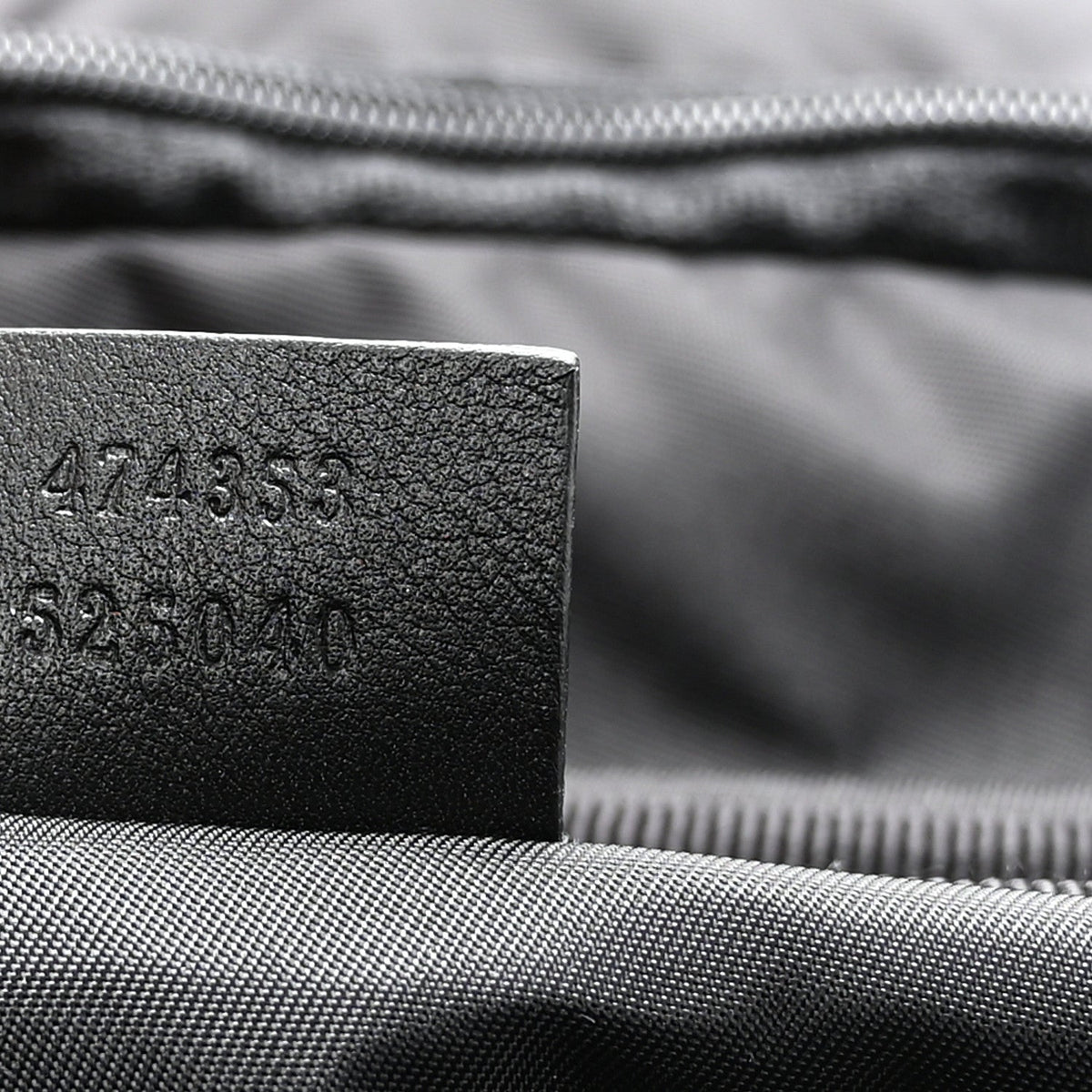 GG Supreme Monogram Gran Turismo Suitcase Black Grey