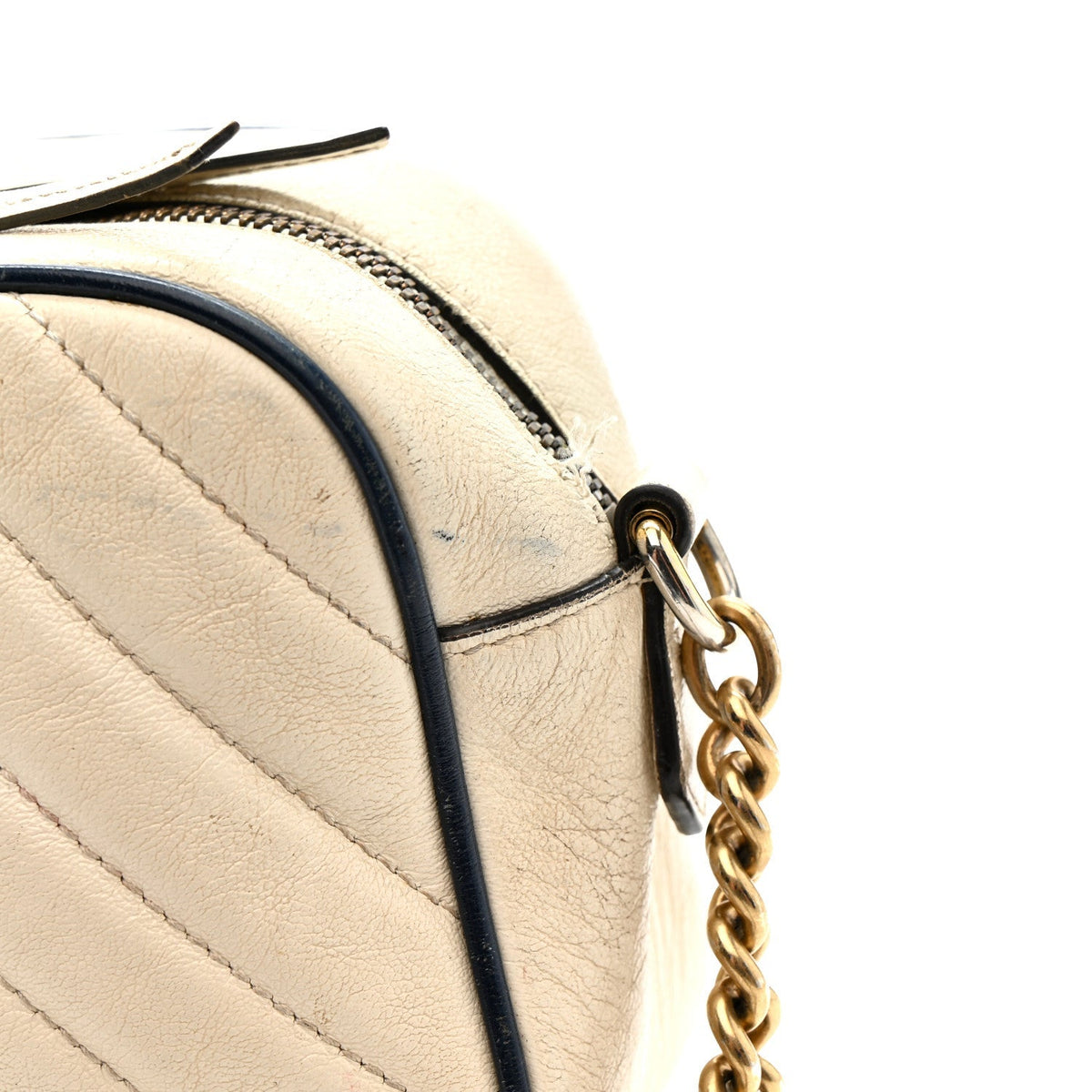 Vintage Effect Calfskin Matelasse Diagonal Small Torchon GG Marmont Chain Shoulder Bag Mystic White Blue Agata