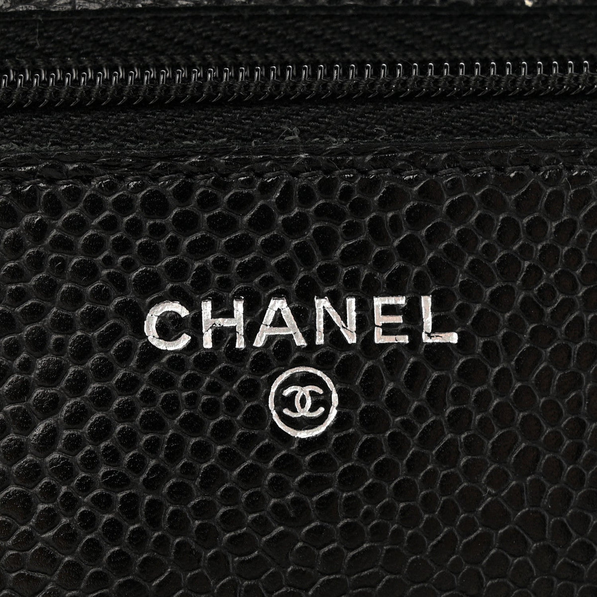 Caviar Quilted Wallet on Chain WOC Black