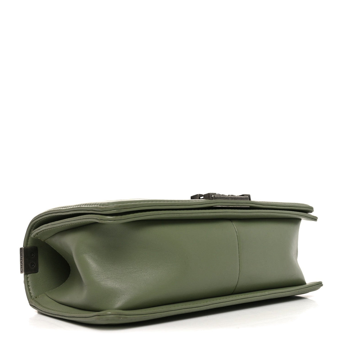 Calfskin Chevron Quilted Medium Boy Flap Green