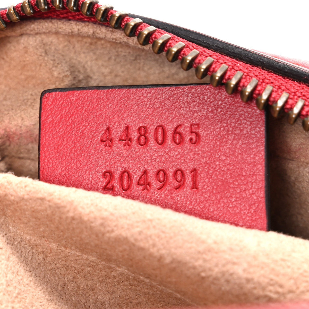 Calfskin Matelasse Mini GG Marmont Chain Shoulder Bag Hibiscus Red