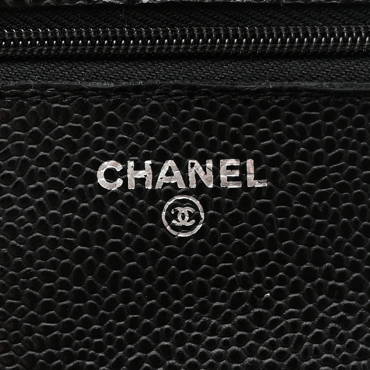 Caviar Quilted Wallet on Chain WOC Black