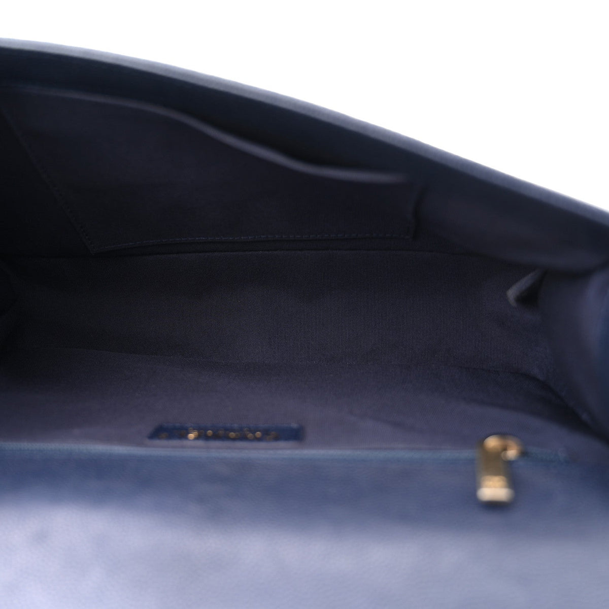 Caviar Quilted New Medium Boy Flap Blue