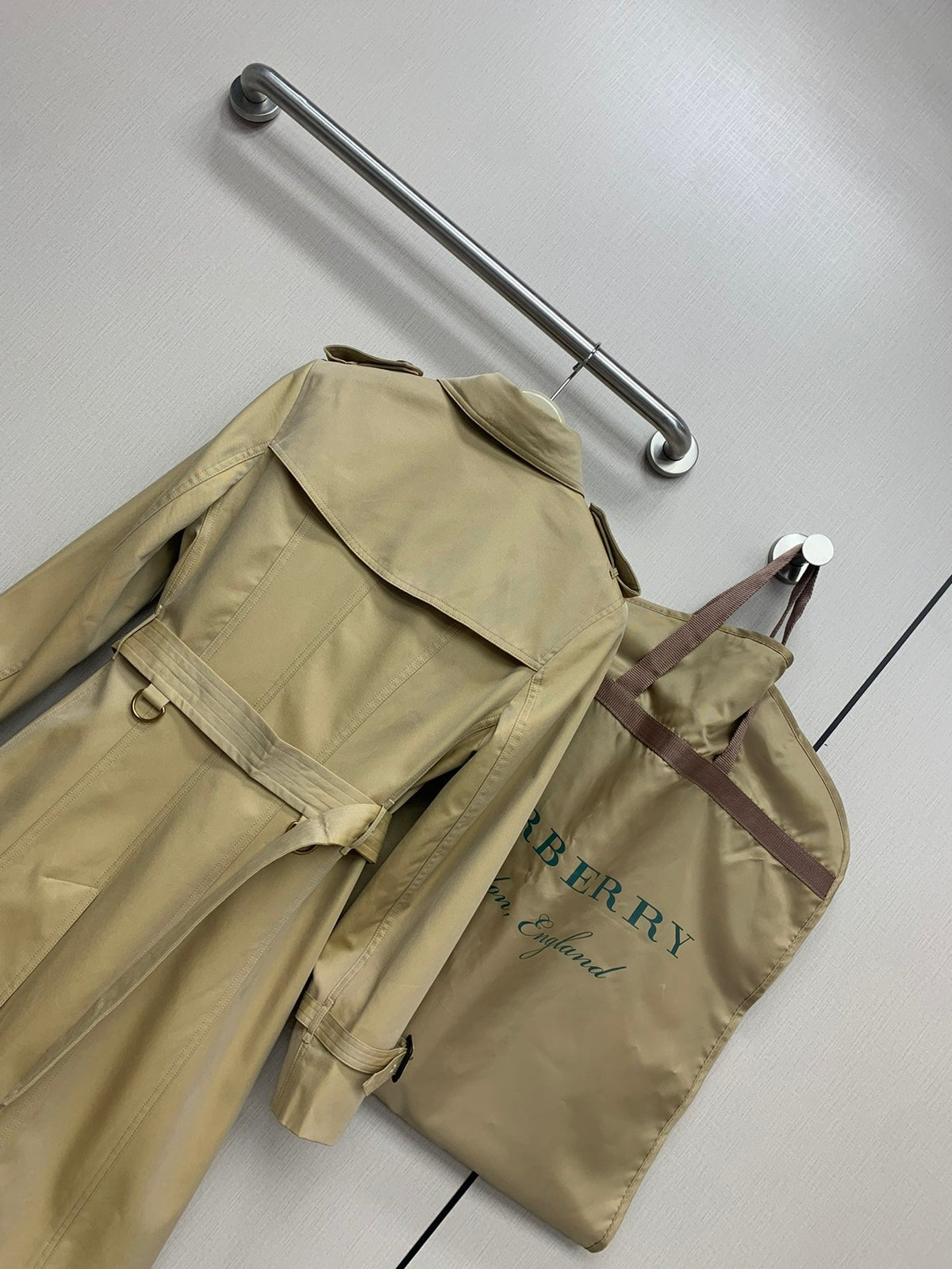 Burberry Sandringham Women's Trench Coat